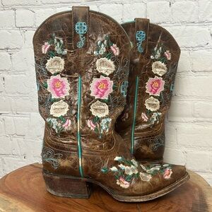 Macie Bean Honey Bunch Boots